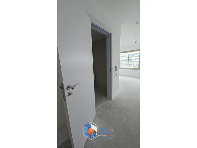 Studio 1 quarto e 1 banheiro, à venda, no bairro Moema em São Paulo