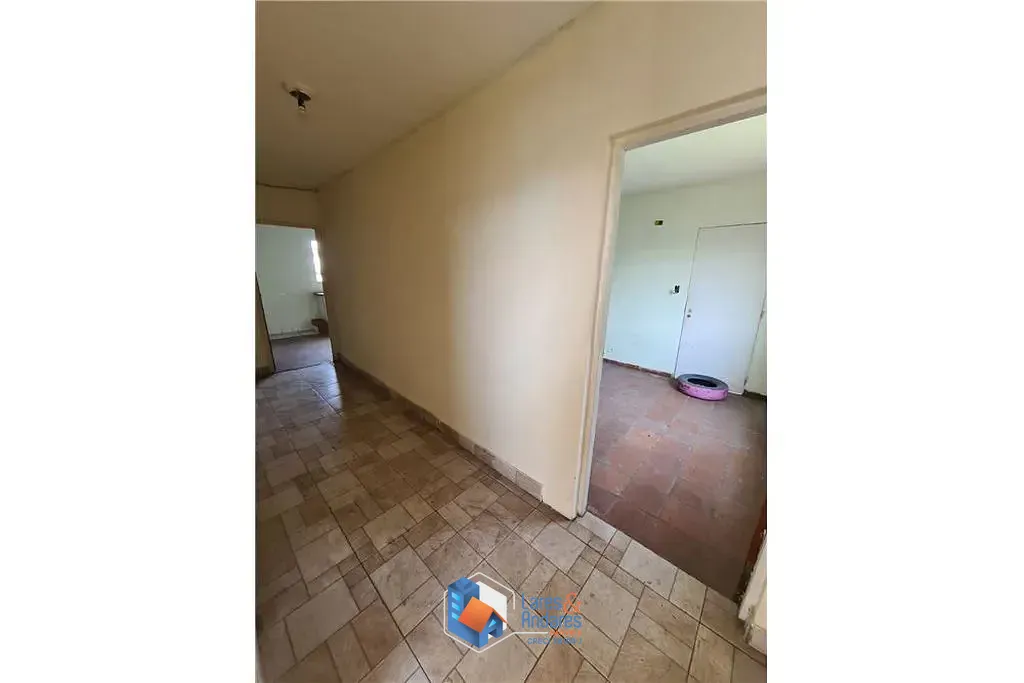 Casa, 6 quartos, 239 m² - Foto 2