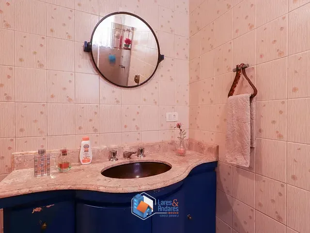 Casa 3 quartos e 4 banheiros, à venda, no bairro Vila Cordeiro em São Paulo