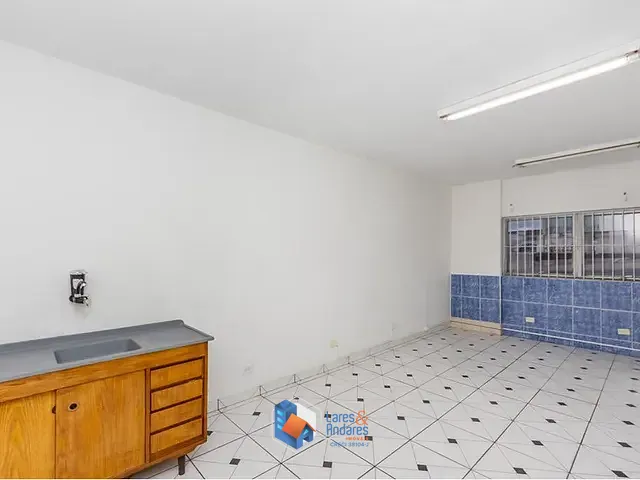 Sala à venda, no bairro Santo Amaro em São Paulo