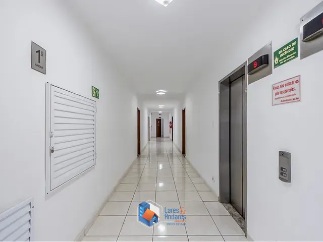Sala à venda, no bairro Santo Amaro em São Paulo
