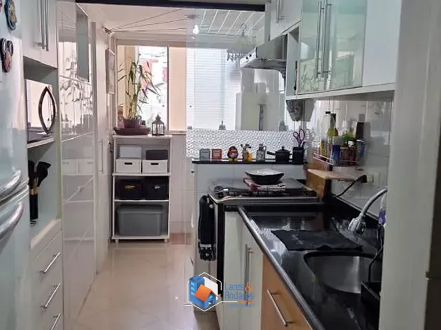 Apartamento 3 quartos e 2 banheiros, à venda, no bairro Vila Sofia em São Paulo