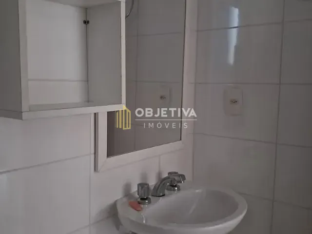 Apartamento 3 quartos e 3 banheiros, à venda, no bairro Cristal em Porto Alegre