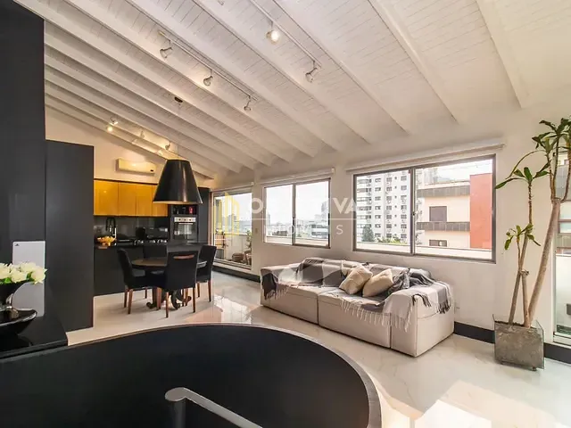 Cobertura / Penthouse 3 quartos e 3 banheiros, à venda, no bairro Mont Serrat em Porto Alegre