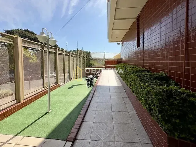 Apartamento 2 quartos e 1 banheiro, à venda, no bairro Santo Antônio em Porto Alegre