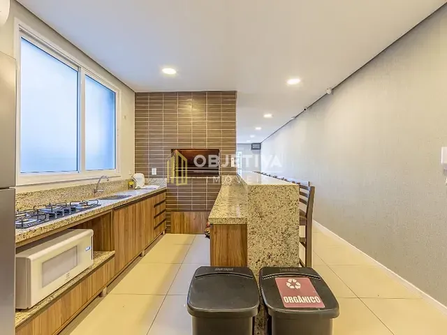 Apartamento 2 quartos e 5 banheiros, à venda ou para alugar, no bairro Partenon em Porto Alegre