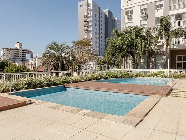 Apartamento 2 quartos e 2 banheiros, à venda, no bairro Cristo Redentor em Porto Alegre