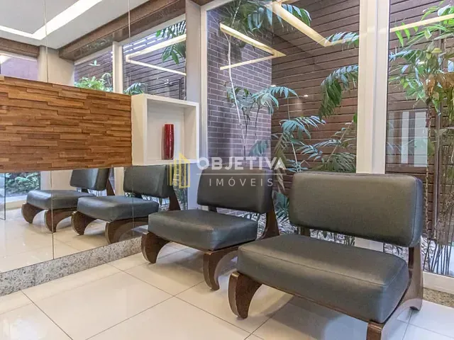 Apartamento 3 quartos e 5 banheiros, à venda ou para alugar, no bairro Petrópolis em Porto Alegre