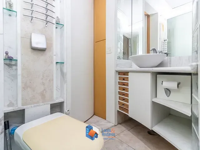 Apartamento 1 quarto e 1 banheiro, à venda, no bairro Pinheiros em São Paulo