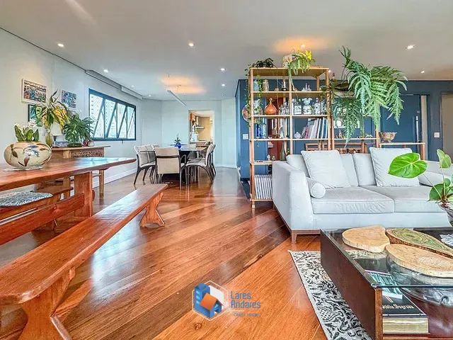 Apartamento 3 quartos e 5 banheiros, à venda, no bairro Aclimação em São Paulo