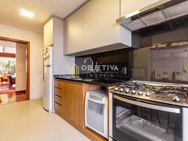 Cobertura / Penthouse 3 quartos e 8 banheiros, à venda, no bairro Petrópolis em Porto Alegre