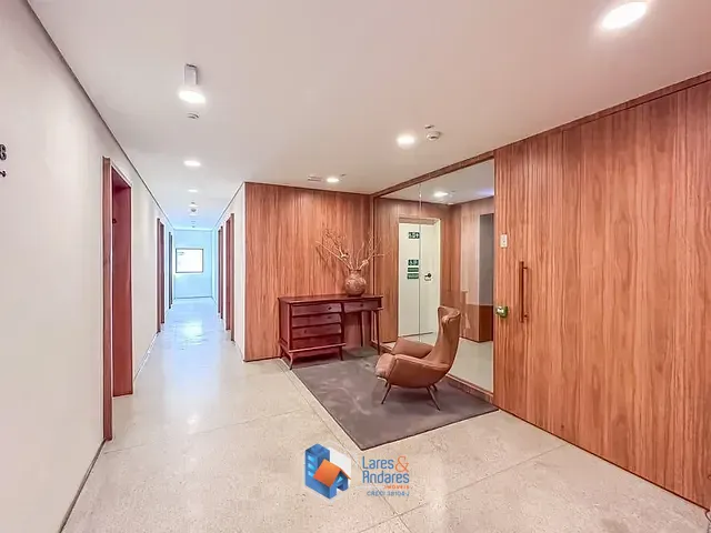 Apartamento 1 quarto e 2 banheiros, à venda, no bairro Vila Madalena em São Paulo