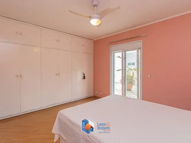 Casa 5 quartos e 5 banheiros, à venda, no bairro Jardim Santa Helena em São Paulo