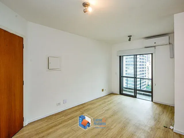Apartamento 1 quarto e 1 banheiro, à venda, no bairro Vila Olímpia em São Paulo