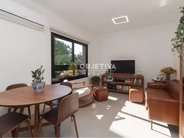 Apartamento 2 quartos e 2 banheiros, à venda, no bairro Higienópolis em Porto Alegre