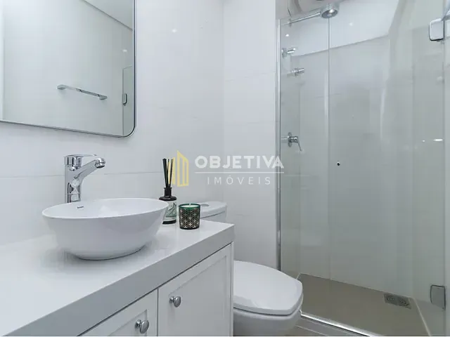 Apartamento 2 quartos e 2 banheiros, à venda, no bairro Higienópolis em Porto Alegre