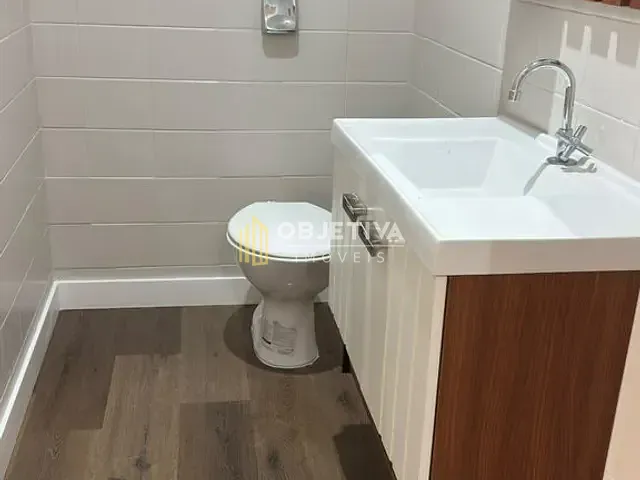 Sala à venda, no bairro Higienópolis em Porto Alegre
