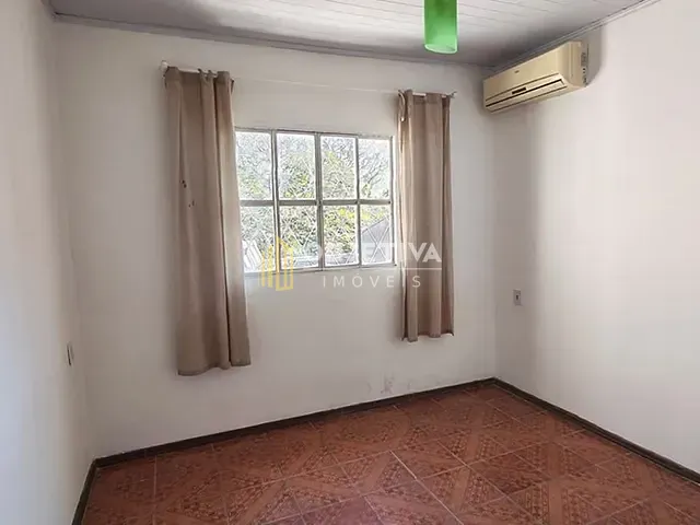 Casa 3 quartos e 2 banheiros, à venda, no bairro Morro Santana em Porto Alegre