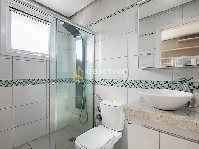 Casa 4 quartos e 6 banheiros, à venda, no bairro Sarandi em Porto Alegre