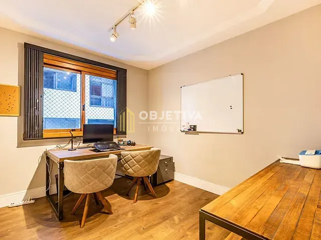 Apartamento 3 quartos e 4 banheiros, à venda, no bairro Rio Branco em Porto Alegre