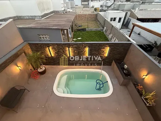Casa 3 quartos e 4 banheiros, à venda, no bairro Lomba do Pinheiro em Porto Alegre