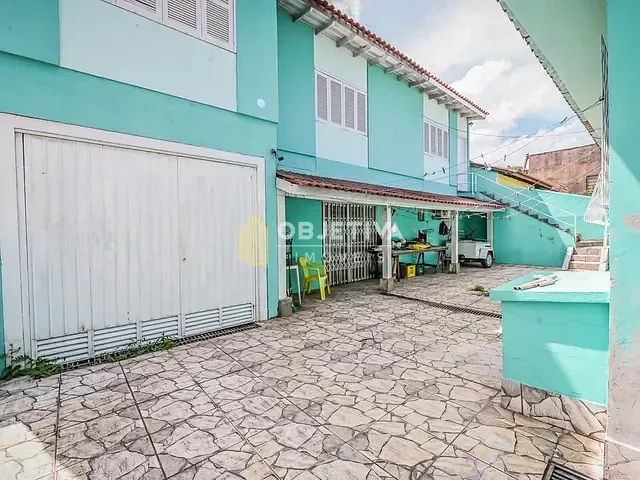 Casa 3 quartos e 2 banheiros, à venda, no bairro Santa Tereza em Porto Alegre