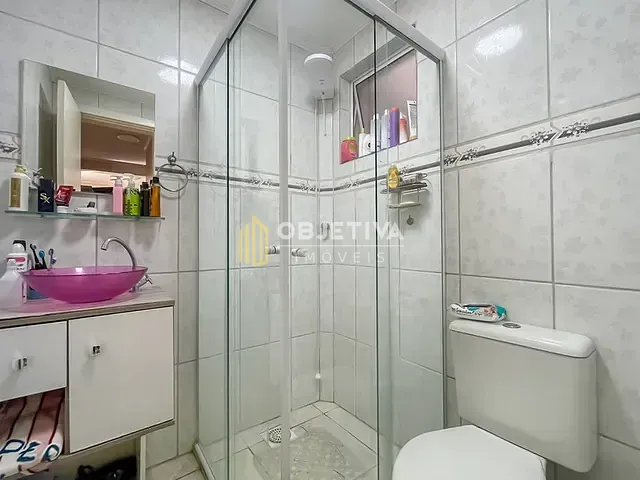 Apartamento 2 quartos e 1 banheiro, à venda, no bairro Vila Nova em Porto Alegre