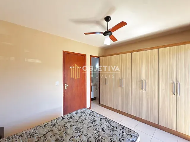 Casa 3 quartos e 3 banheiros, à venda, no bairro Guarujá em Porto Alegre