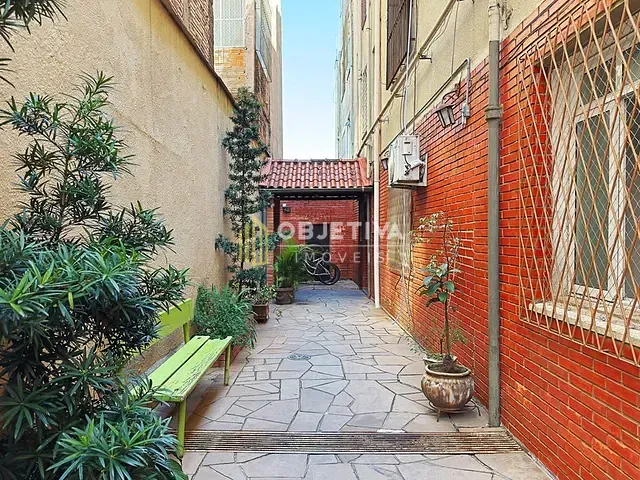Apartamento 2 quartos e 1 banheiro, à venda, no bairro Cidade Baixa em Porto Alegre