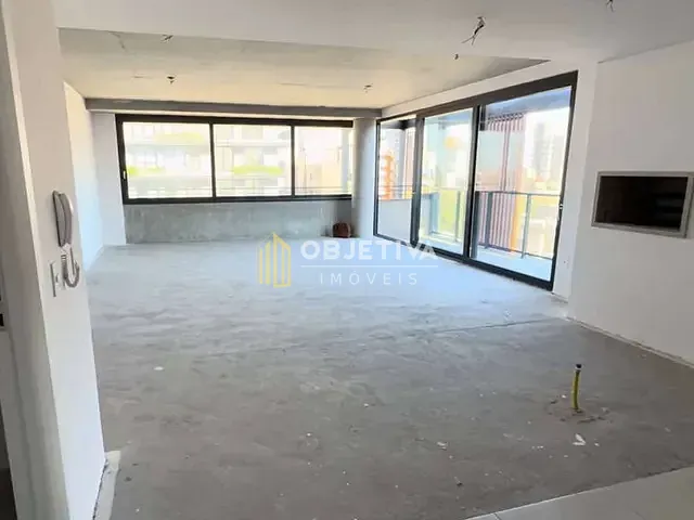 Apartamento 3 quartos e 4 banheiros, à venda, no bairro Petrópolis em Porto Alegre