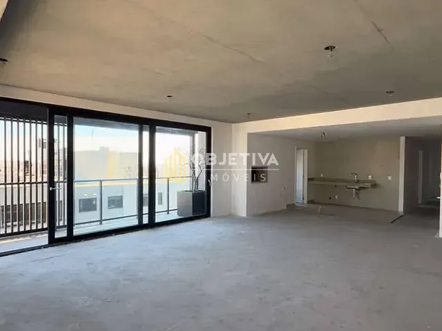 Apartamento 3 quartos e 4 banheiros, à venda, no bairro Petrópolis em Porto Alegre