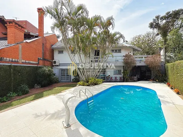 Casa 4 quartos e 4 banheiros, à venda, no bairro Ipanema em Porto Alegre