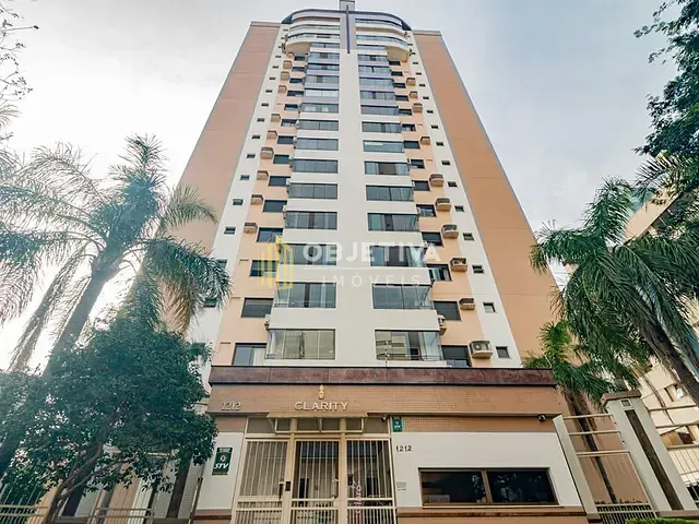 Apartamento 3 quartos e 2 banheiros, à venda, no bairro Menino Deus em Porto Alegre