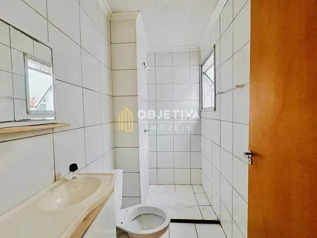 Apartamento 2 quartos e 1 banheiro, à venda, no bairro Olaria em Canoas