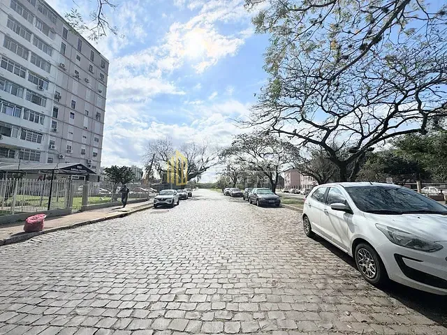 Apartamento 2 quartos e 1 banheiro, à venda, no bairro Humaitá em Porto Alegre