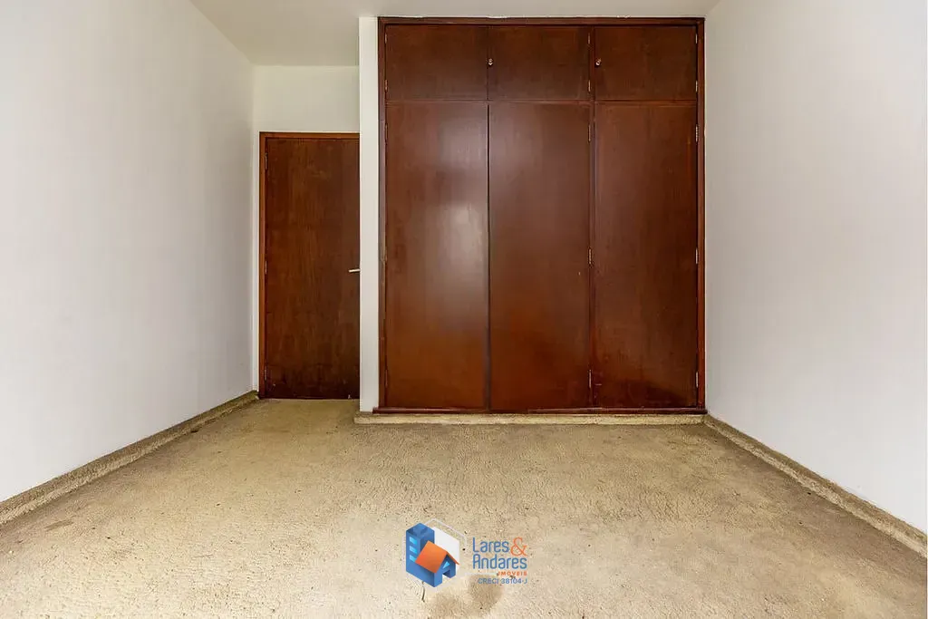 Casa, 6 quartos, 1180 m² - Foto 3