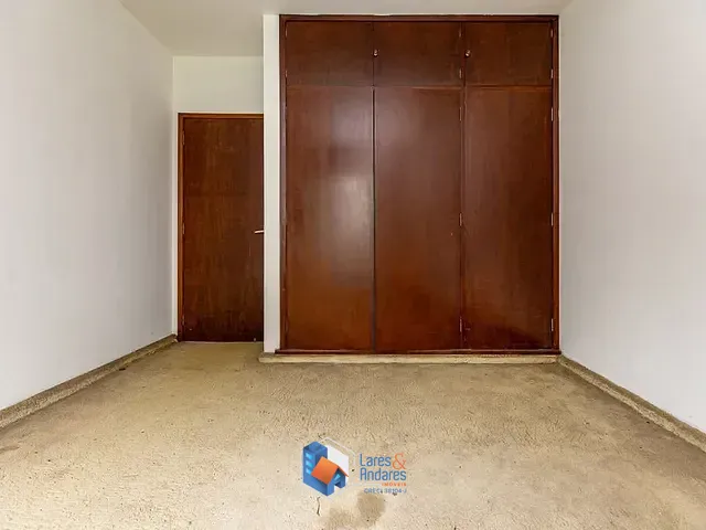 Casa 6 quartos e 7 banheiros, à venda, no bairro Interlagos em São Paulo