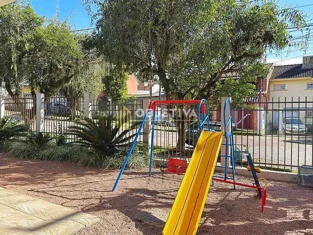 Casa 3 quartos e 2 banheiros, à venda, no bairro Hípica em Porto Alegre