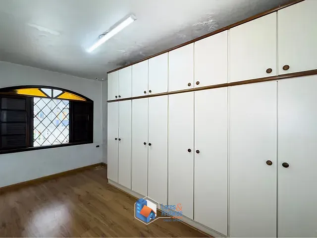 Casa 4 quartos e 3 banheiros, à venda, no bairro Saúde em São Paulo