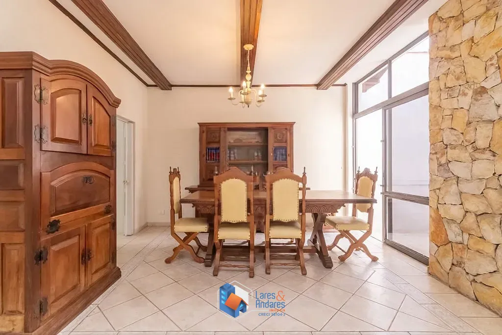 Casa, 4 quartos, 325 m² - Foto 33