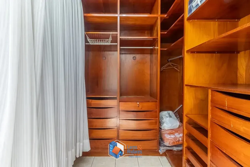 Casa, 4 quartos, 325 m² - Foto 52