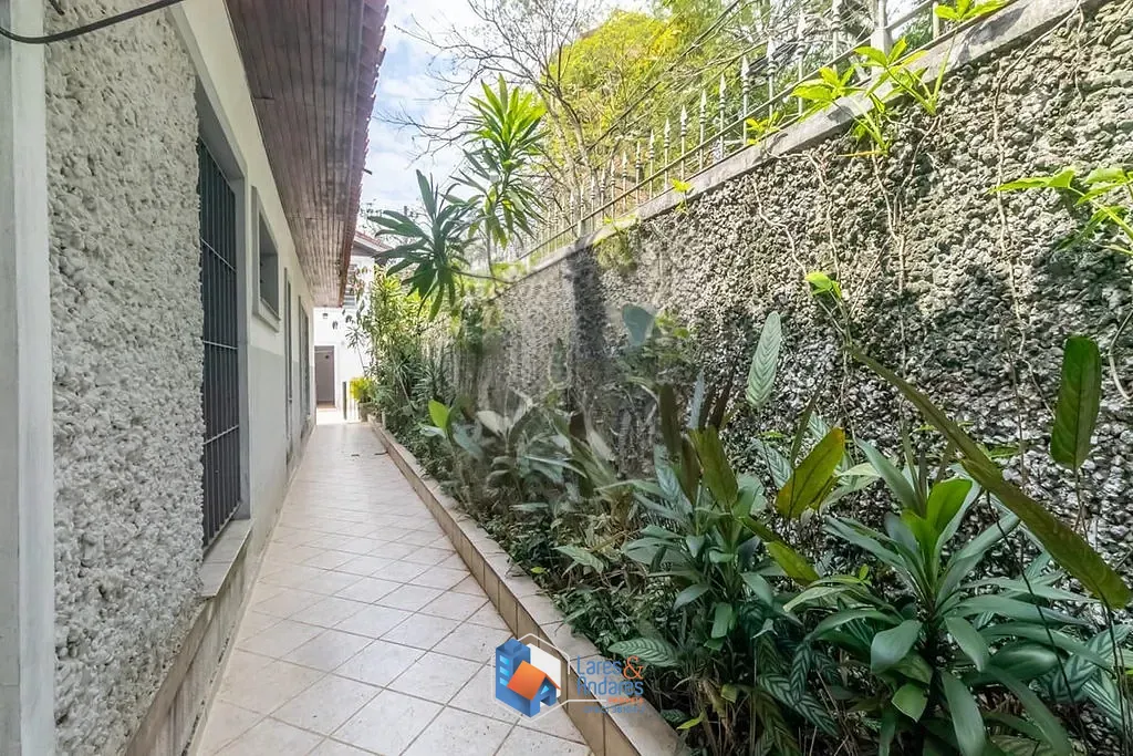 Casa, 4 quartos, 325 m² - Foto 23