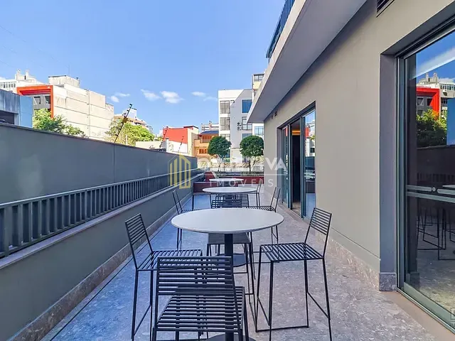 Apartamento 1 quarto e 1 banheiro, à venda, no bairro Moinhos de Vento em Porto Alegre