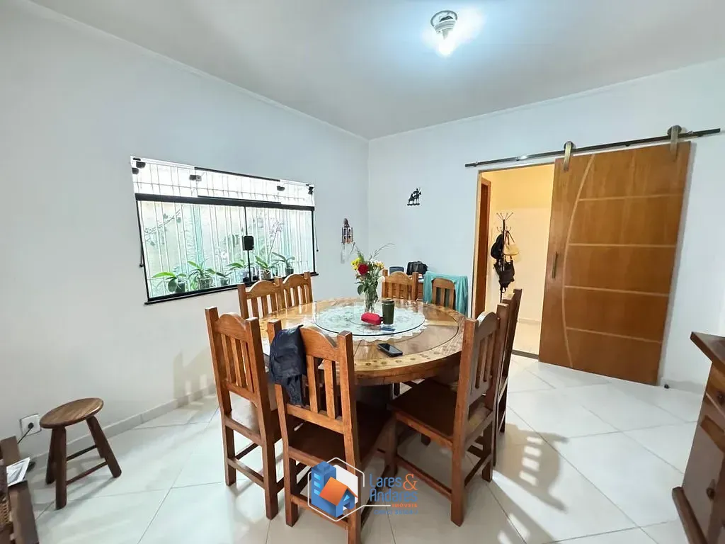 Casa, 3 quartos, 250 m² - Foto 22