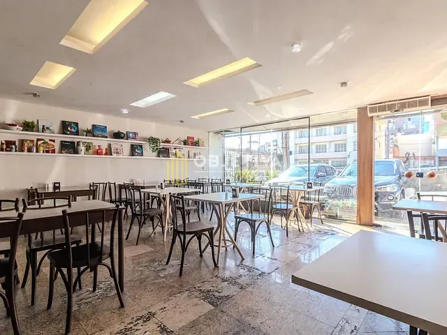 Loja à venda, no bairro Higienópolis em Porto Alegre