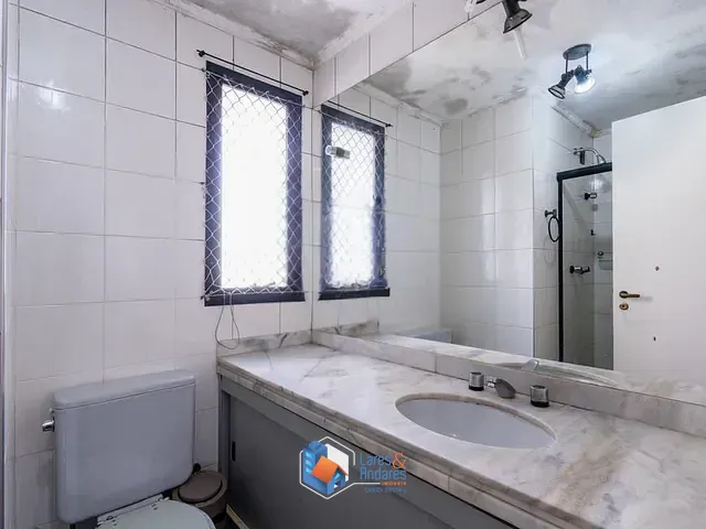 Apartamento 3 quartos e 2 banheiros, à venda, no bairro Vila Alexandria em São Paulo