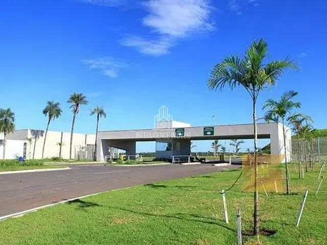 Terreno com 668m², à venda, no bairro Parque Amperco em Cuiabá